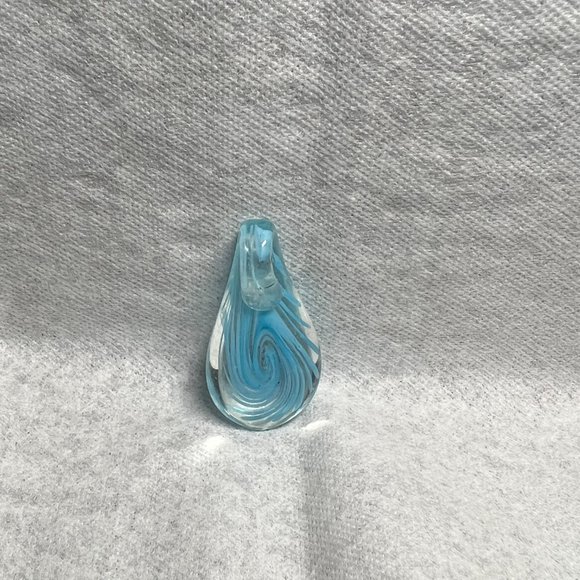Blue Glass Pendant - Picture 3 of 3